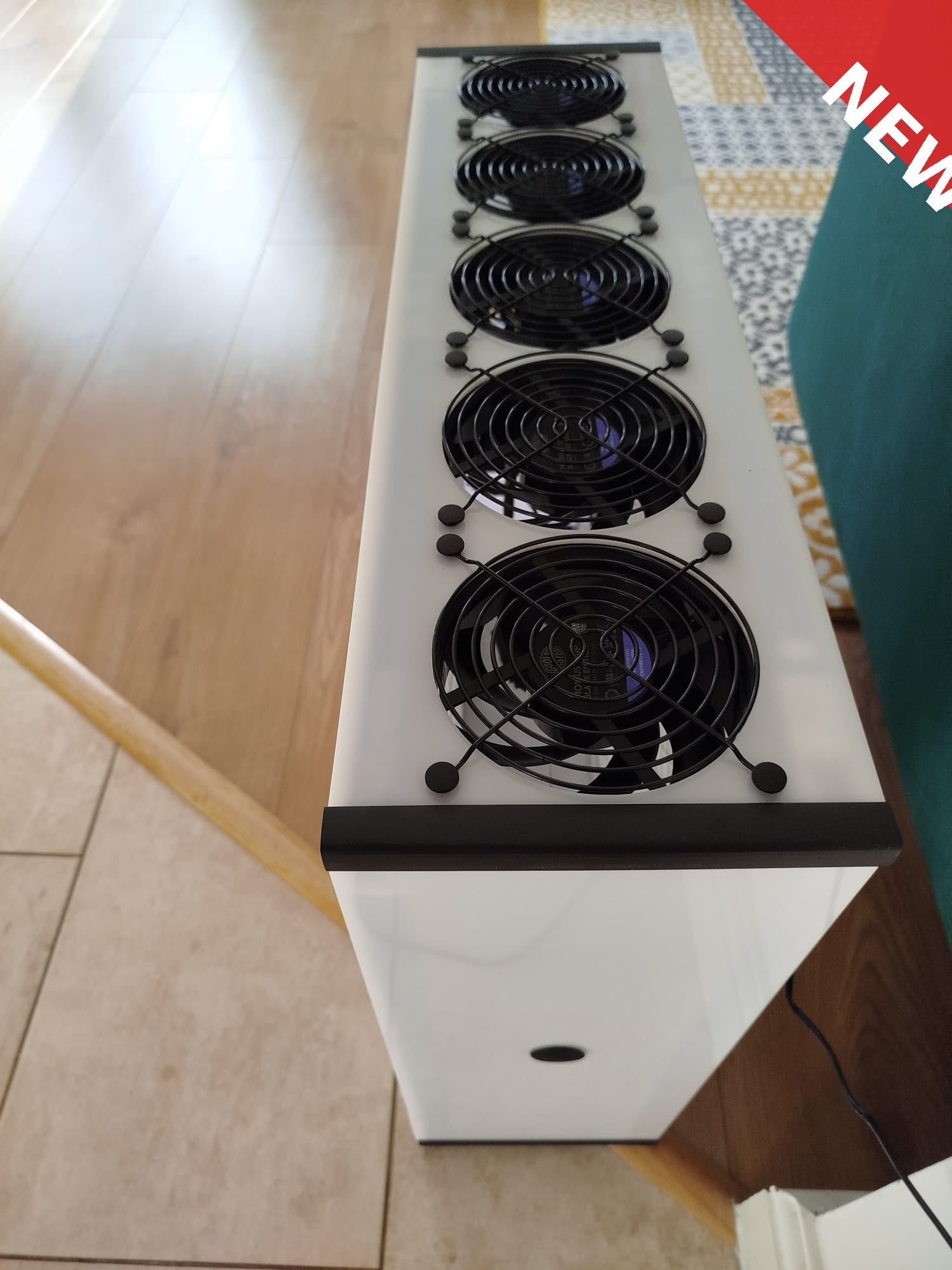 Luggable Ultra XL Blanc premium white acrylic air purifier UK